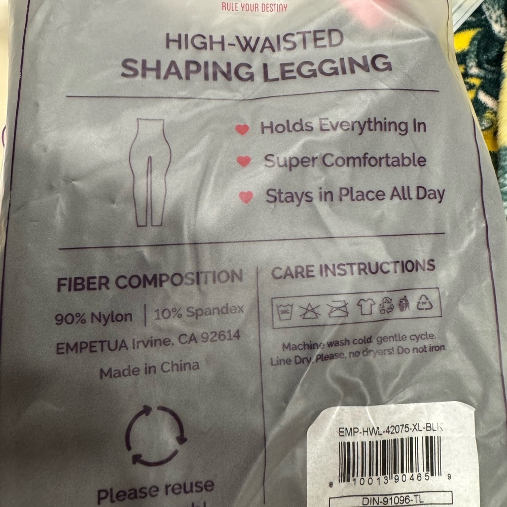 Empetua Women's Black High-Waisted Shaping Leggings - Picture 9 of 12